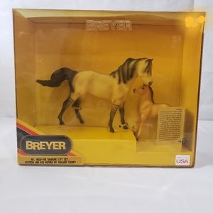 Breyer The Dawning Set No. 4810